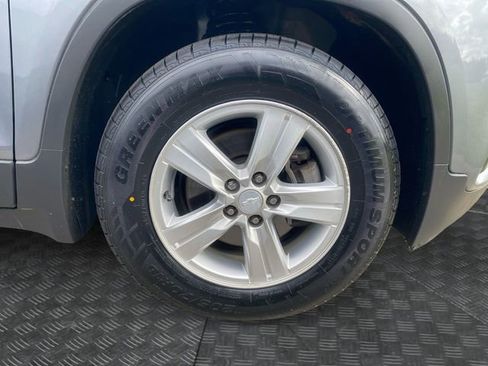 Used 2020 Chevrolet Trax LS w/ Tint and Cruise Package image 34