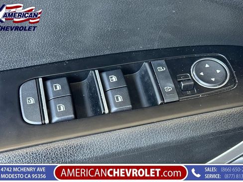 Used 2025 Kia Soul LX FWD image 12