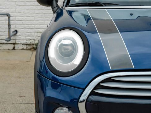 Used 2014 MINI Cooper 2-Door Hardtop image 29