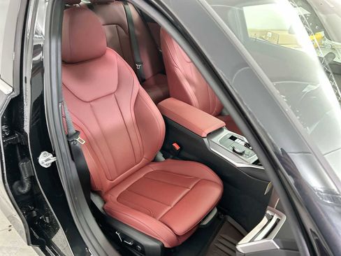 New 2026 BMW 330i xDrive Sedan w/ Premium Package AWD/4WD image 26