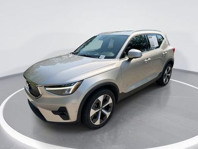 Used 2024 Volvo XC40 B5 Plus