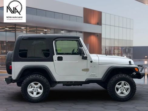 Used 2006 Jeep Wrangler X AWD/4WD image 9
