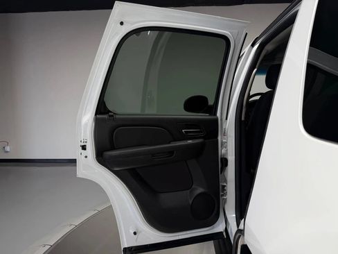 Used 2010 Chevrolet Tahoe LS AWD/4WD image 18