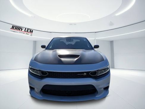Used 2022 Dodge Charger Scat Pack w/ Plus Group RWD image 8