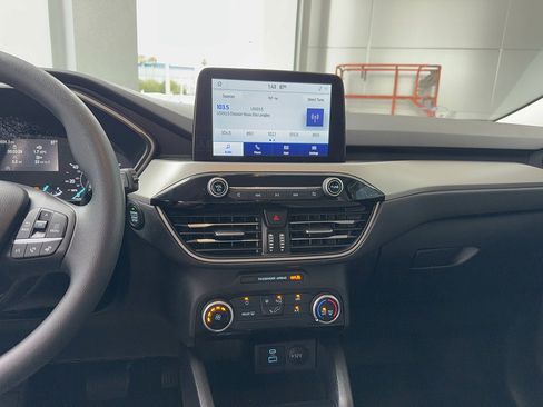 Certified 2022 Ford Escape SE FWD image 22