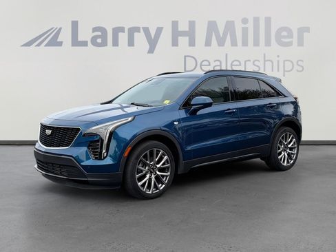 Used 2019 Cadillac XT4 Sport FWD image 1
