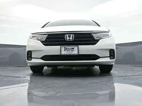 Certified 2023 Honda Odyssey Sport image 29