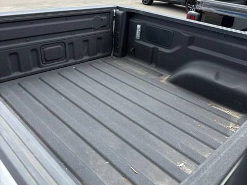 Used 2025 Jeep Gladiator Sport AWD/4WD image 5