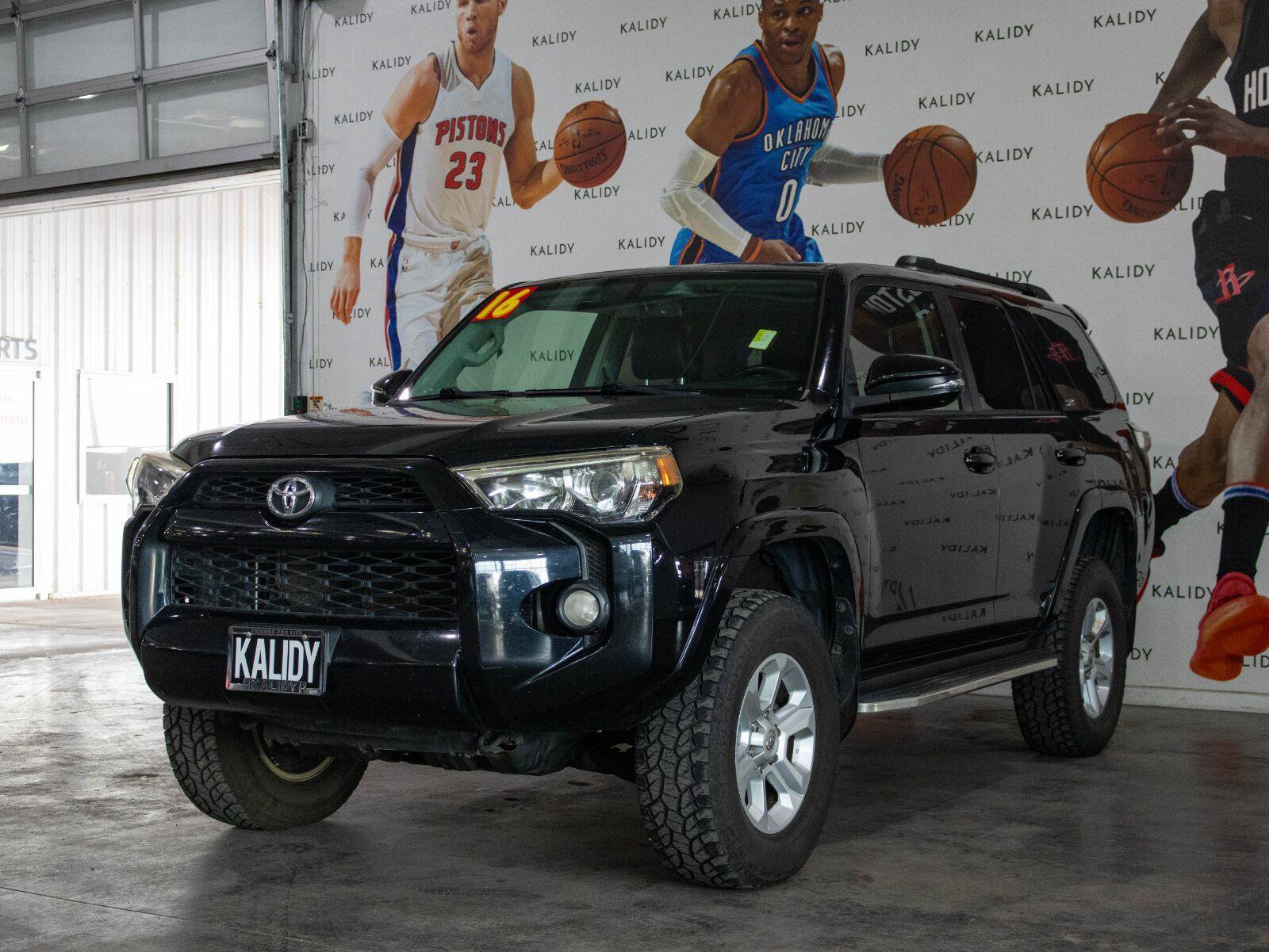 Used 2016 Toyota 4Runner SR5 Premium RWD image 22