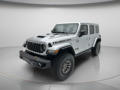 Used 2024 Jeep Wrangler Unlimited Rubicon 392 AWD/4WD image 6