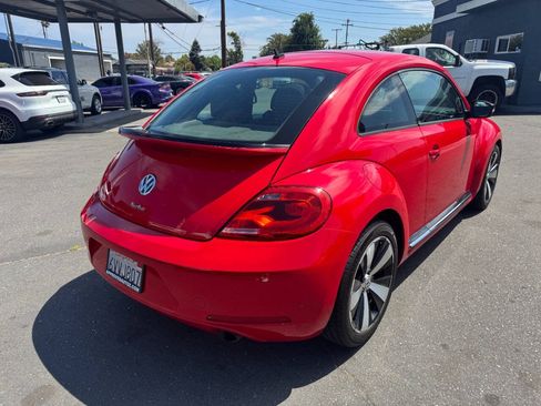 Used 2012 Volkswagen Beetle Turbo FWD image 5