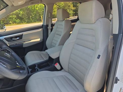 Used 2018 Honda CR-V LX image 15
