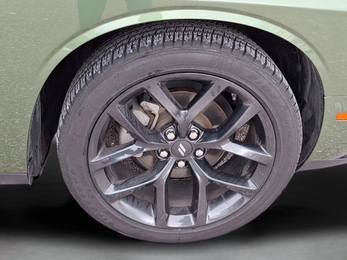 Certified 2022 Dodge Challenger SXT w/ Blacktop Package image 8