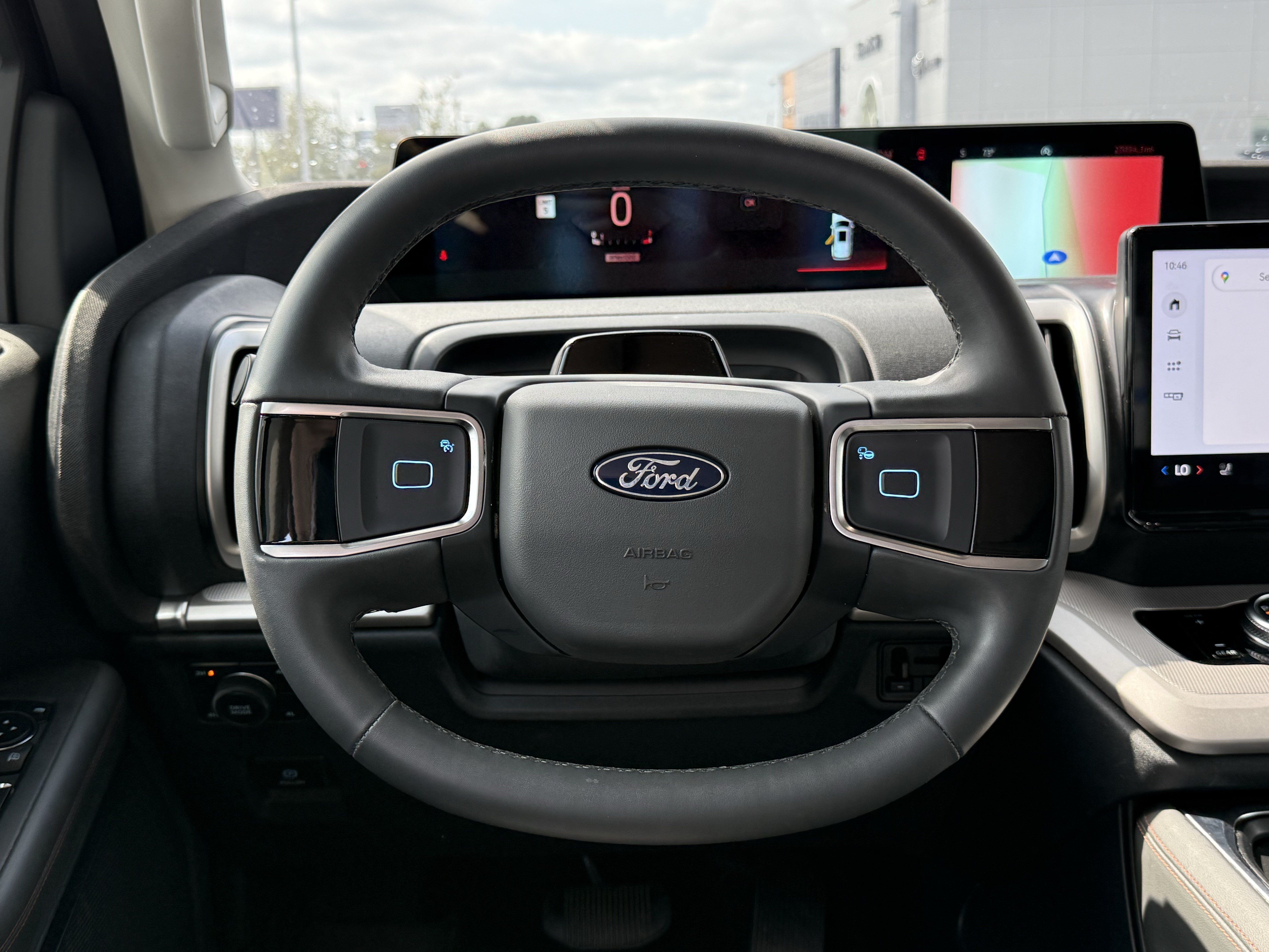 Used 2025 Ford Expedition Max Active AWD/4WD image 6