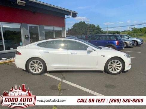 Used 2017 Tesla Model S 90D AWD/4WD image 4