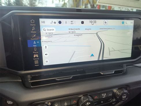 New 2026 Jeep Wrangler Unlimited Rubicon w/ Technology Group image 18