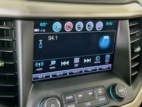 Used 2019 GMC Acadia Denali AWD/4WD image 15
