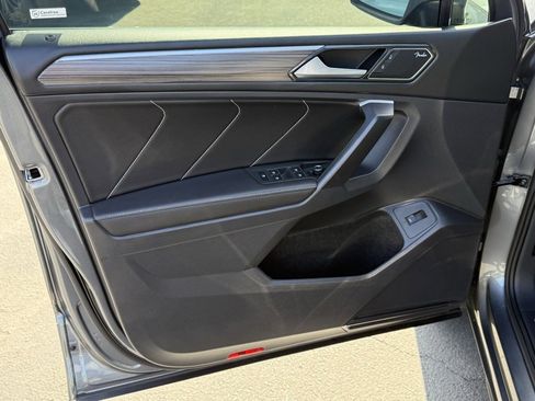 Certified 2024 Volkswagen Tiguan SEL R-Line image 11