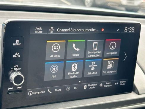 Used 2025 Honda Pilot Touring image 12
