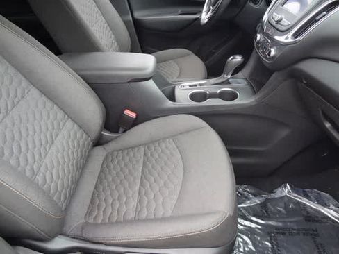 Used 2020 Chevrolet Equinox LT w/ Driver Convenience Package FWD image 14