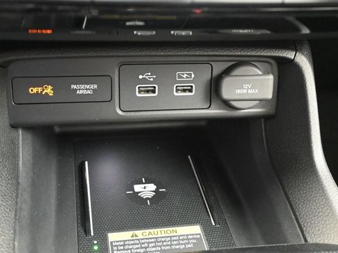 Used 2022 Honda Civic Touring image 14