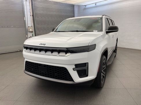 New 2026 Jeep Grand Wagoneer L 4WD image 6