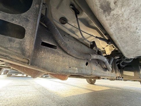 Used 2013 Chevrolet Express 2500 image 25