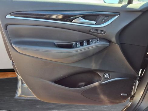 Certified 2021 Buick Enclave Avenir w/ Avenir Technology Package AWD/4WD image 17