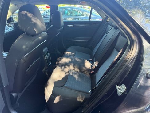 Used 2019 Chrysler 300 Touring w/ Sport Appearance Package RWD image 13