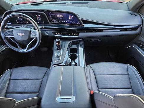 Used 2023 Cadillac Escalade Sport image 13