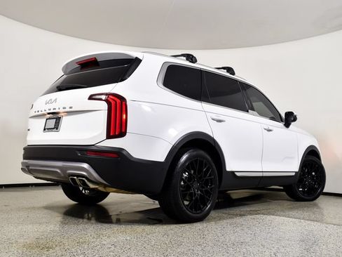 Used 2022 Kia Telluride EX w/ EX Premium Package AWD/4WD image 15