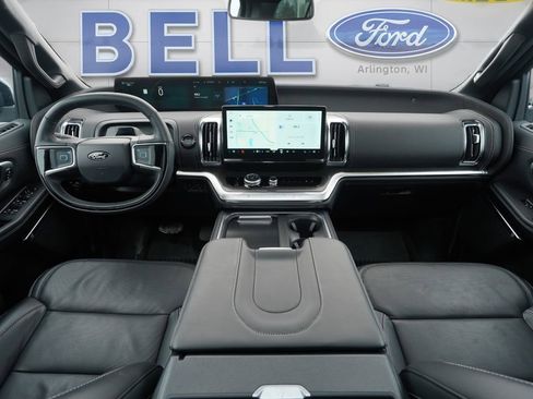 New 2025 Ford Expedition Max Platinum w/ Stealth Performance Package image 15