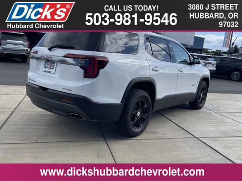 Used 2021 GMC Acadia AT4 w/ Technology Package AWD/4WD image 5