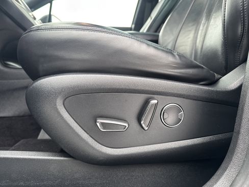 Used 2017 Lincoln MKC Reserve w/ Lincoln MKC Climate Package image 16