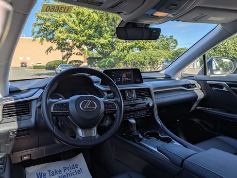 Used 2021 Lexus RX 350L AWD w/ Accessory Package image 9
