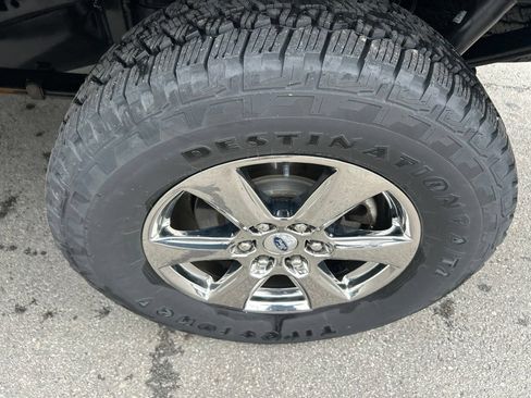 Used 2020 Ford F150 XLT w/ Equipment Group 302A Luxury AWD/4WD image 10