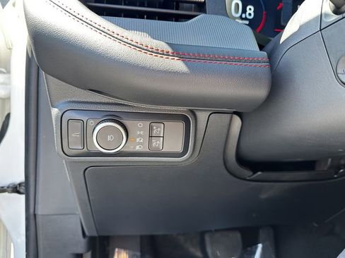 Certified 2025 Ford Explorer ST AWD/4WD image 31