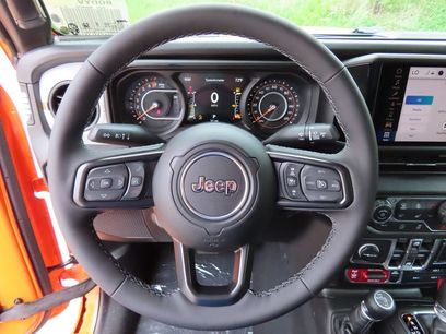 New 2026 Jeep Gladiator Sport