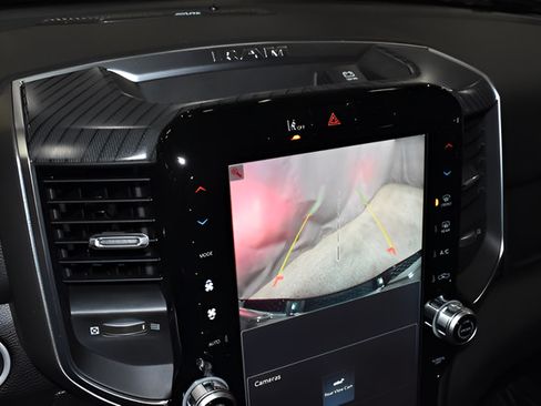 New 2026 RAM 1500 Big Horn AWD/4WD image 13