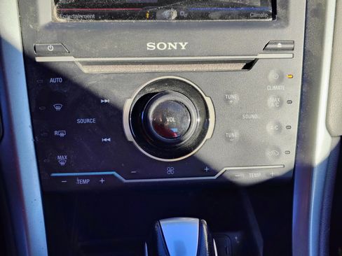 Used 2014 Ford Fusion Titanium image 5