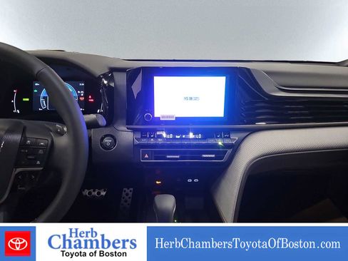 Used 2026 Toyota Camry SE w/ Convenience Package AWD/4WD image 15