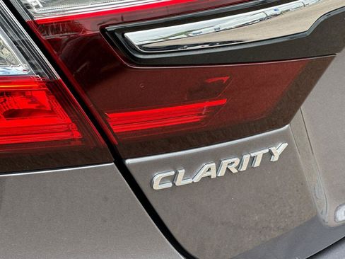 Used 2019 Honda Clarity Touring image 32