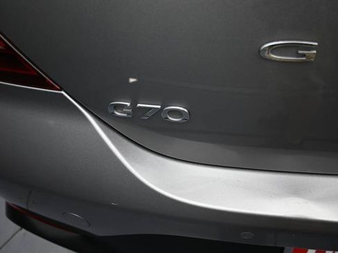 Used 2025 Genesis G70 3.3T Advanced RWD image 5