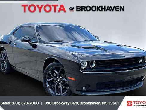 Used 2022 Dodge Challenger SXT w/ Blacktop Package RWD image 1