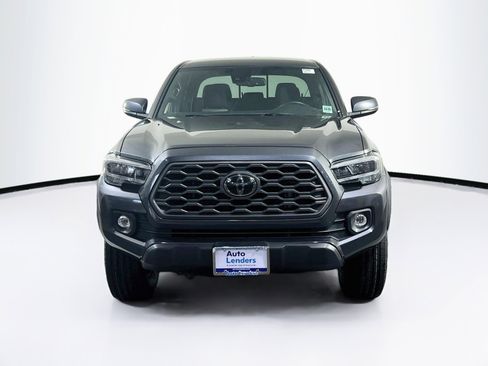 Used 2021 Toyota Tacoma TRD Off-Road AWD/4WD image 2