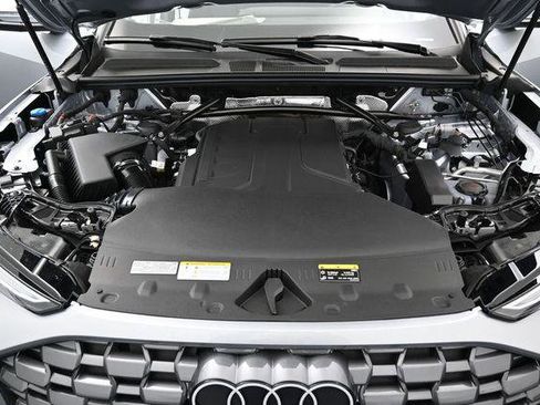 New 2026 Audi Q5 Premium Plus AWD/4WD image 15