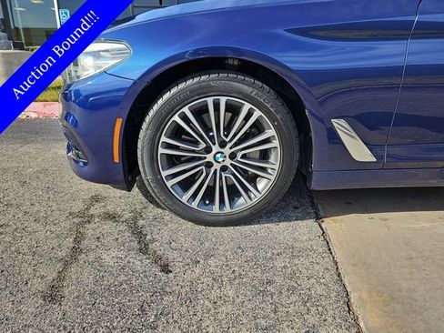 Used 2019 BMW 530i w/ Convenience Package image 27