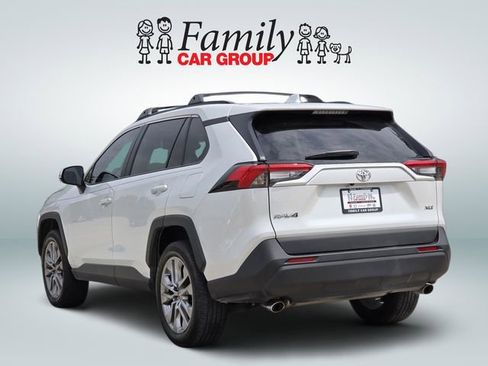 Used 2024 Toyota RAV4 XLE Premium image 3