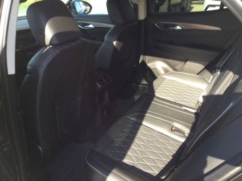 Used 2023 Buick Envision Avenir AWD/4WD image 12