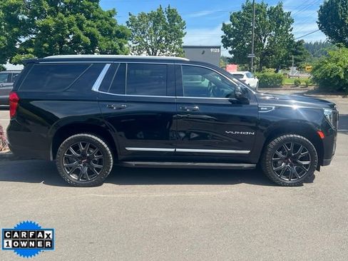 Used 2021 GMC Yukon SLT w/ SLT Premium Package AWD/4WD image 9